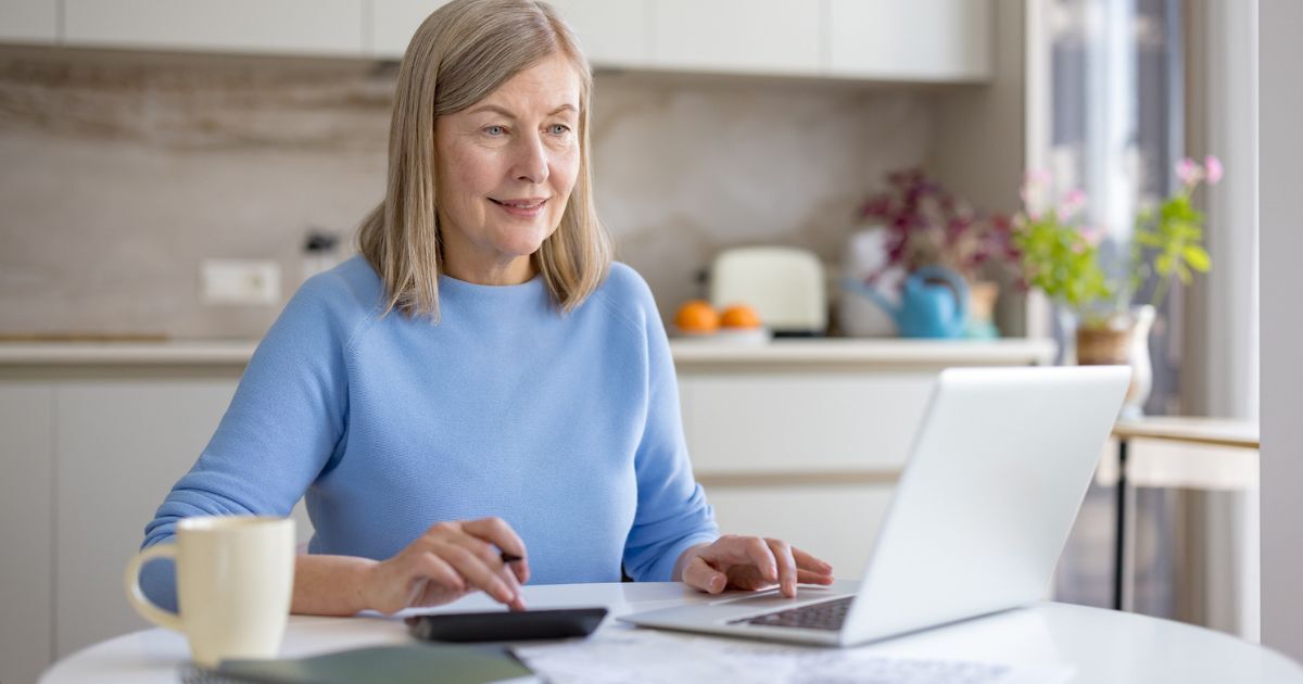 Finding Peace of Mind with Predictable Monthly Expenses in Independent Living Finding Peace of Mind with Predictable Monthly Expenses in Independent Living