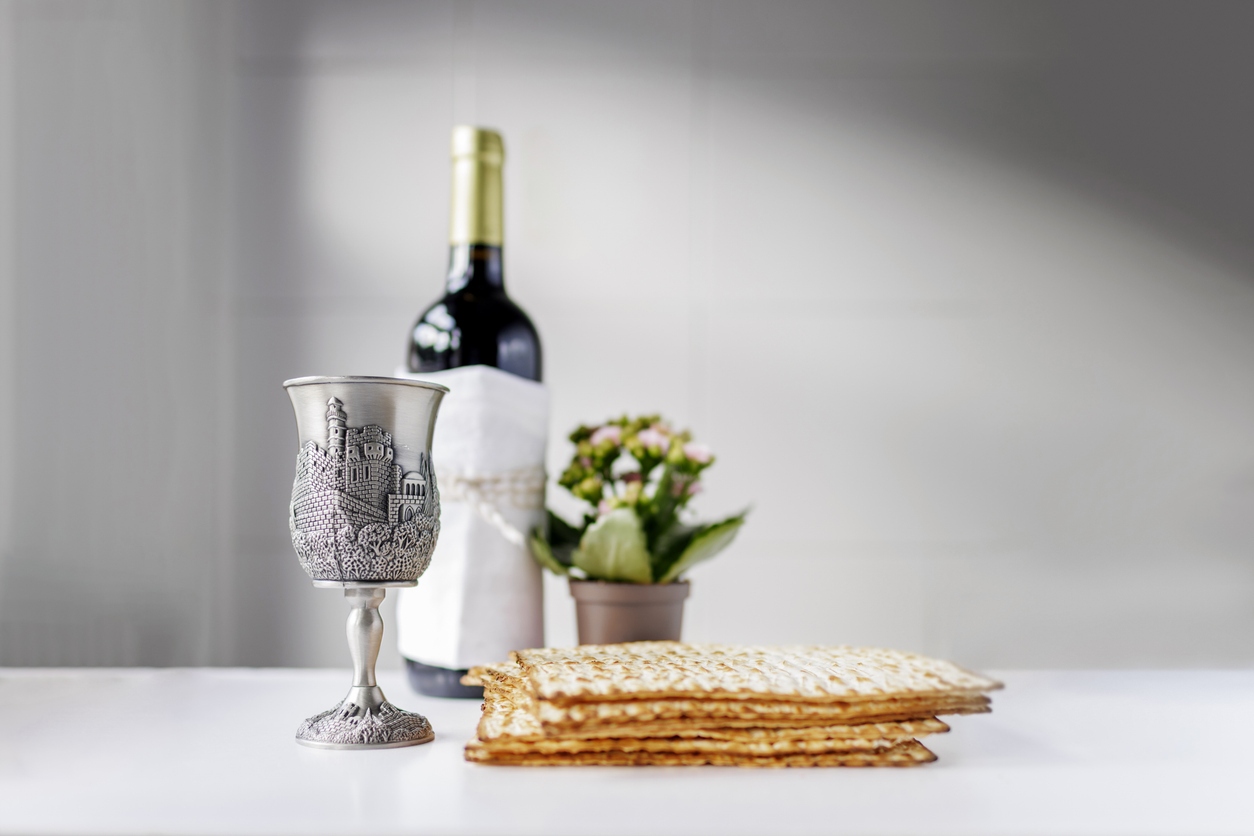 Pesah celebration ( jewish holiday) concept Passover Seder at Sholom